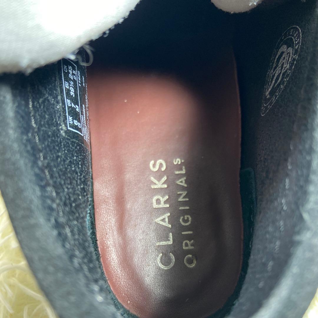 チャーム＆変え紐付✨クラークスCLARKS ORIGINALS ワラビー 黒色