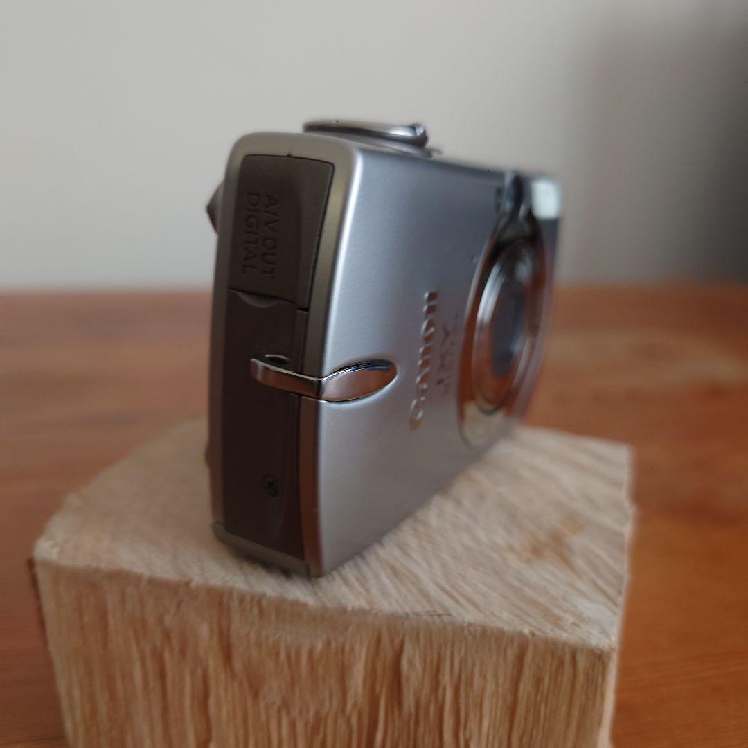 デジタルカメラ Canon IXY DIGITAL 700