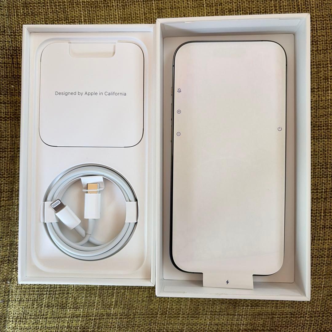 Apple iPhone 14 Pro 米国版 MQ0E3LL/A eSIM