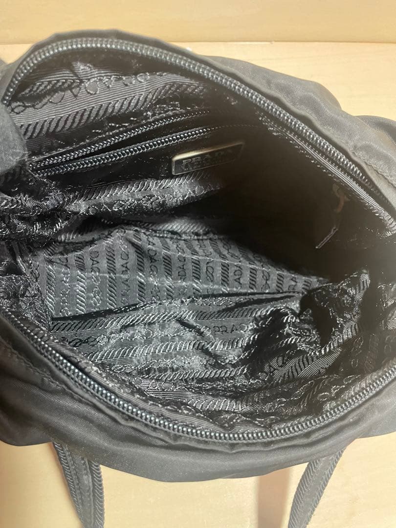 PRADA プラダ ビーズロゴ ハンドバッグ テスート ナイロン ポコノ 黒