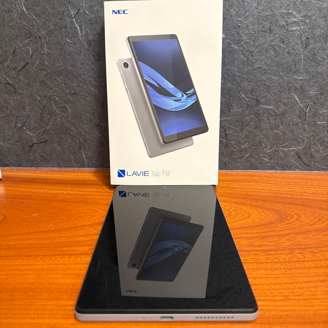 NEC LAVIE Tab T8 シルバー 8インチ 本体　& ケース