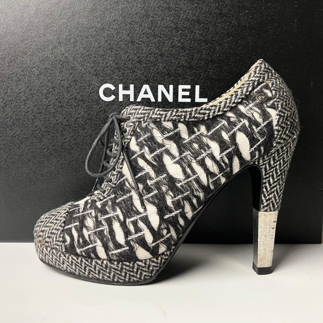 モっちゃんCHANEL ツイード　ココマーク　ブーティヘリンボーン23.5