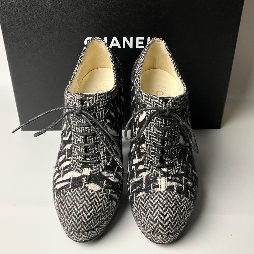 モっちゃんCHANEL ツイード　ココマーク　ブーティヘリンボーン23.5