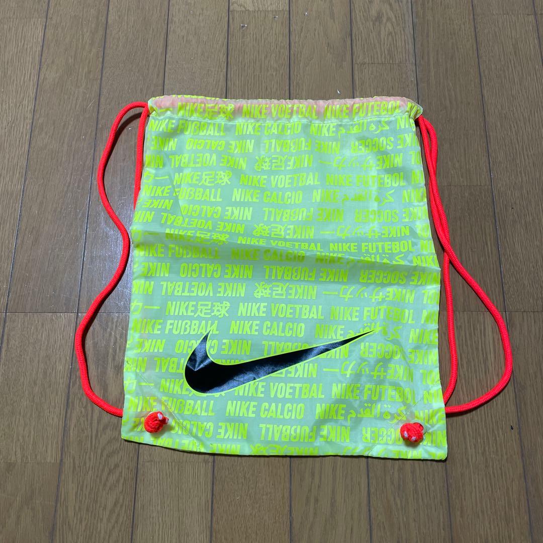 NIKEファントム6 low エリート FG