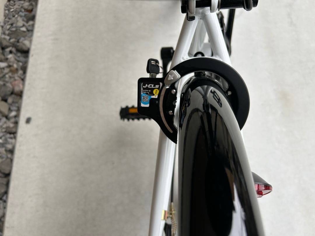 子供用自転車 24インチ　オートライト　鍵付き　シマノ６段変速　直接受渡し限定！