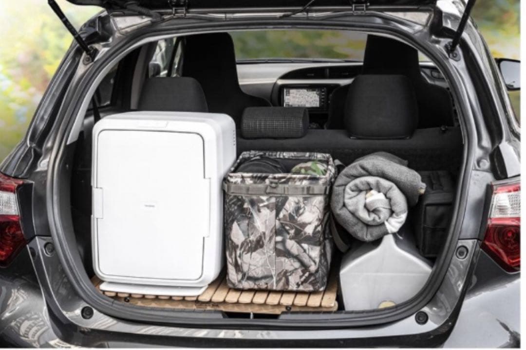 【展示未使用品】HR-EB08W 2電源式ポータブル電子適温ボックス