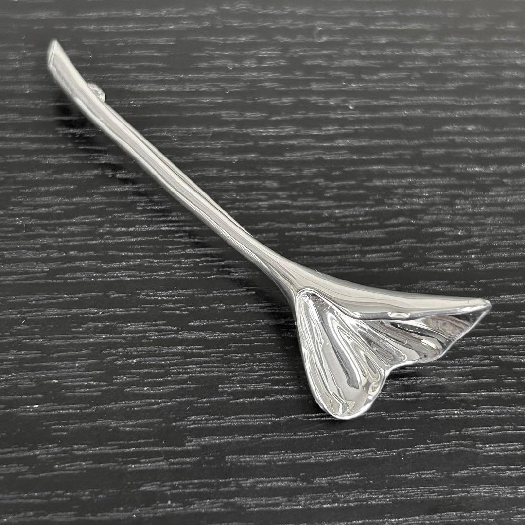 ティファニー　ブローチ　イチョウモチーフ　銀杏　ピンバッチ　シルバー925 箱