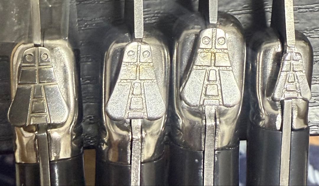 Laguiole elite カトラリーセット 24本入り　ブラック 刻印入り