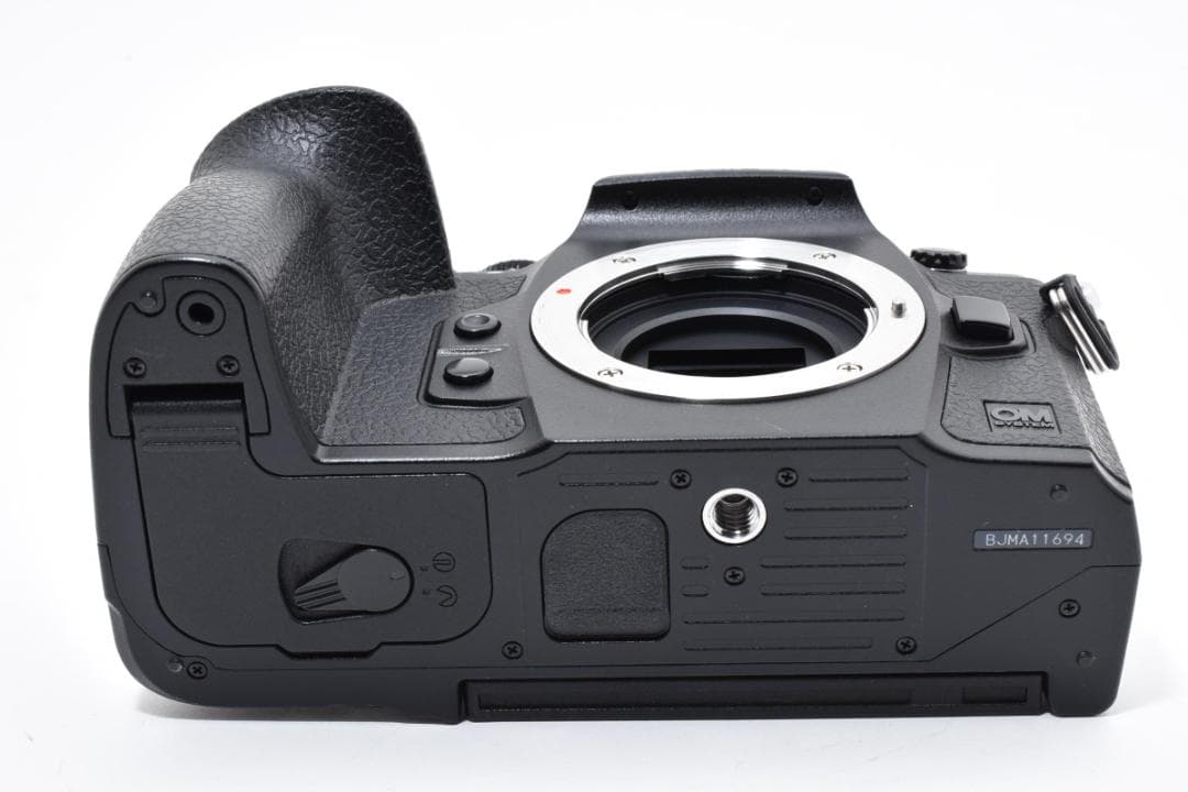 ★極上品★ OLYMPUS OM-1 ボディ ショット数：1230回