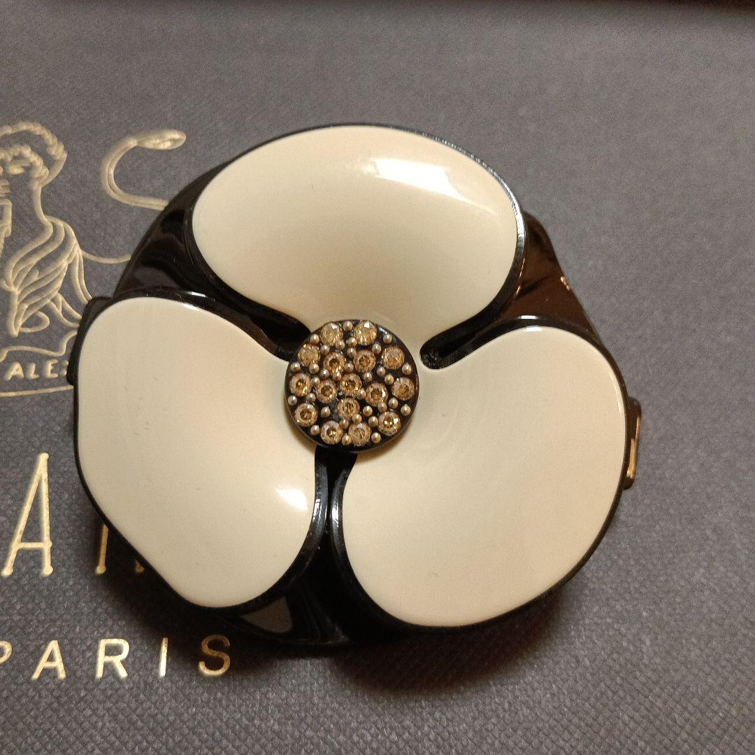 ALEXANDRE DE PARIS　LISERAI カメリアバレッタ