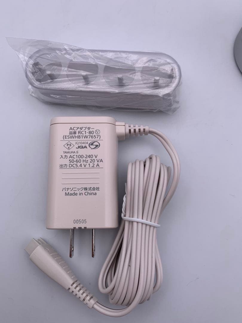 【ほぼ新品】パナソニック 電動歯ブラシ ドルツシルバー EW-CDP54-S