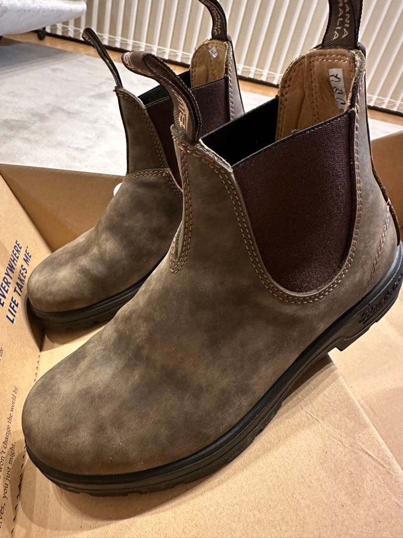 Blundstone ブラウン サイドゴアブーツ