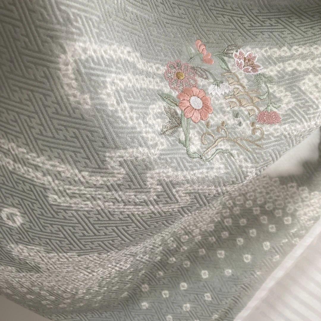 新品　三越　百貨店扱い　汕頭刺繍　相良　花丸文様　絞り　人気色