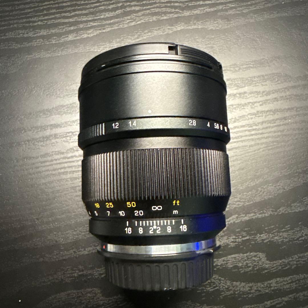 中一光学 SPEEDMASTER 85mm F1.2 (EFマウント)