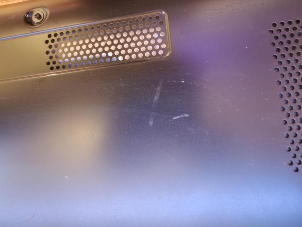 ５５インチテレビ本体のみです。セット販売も可能