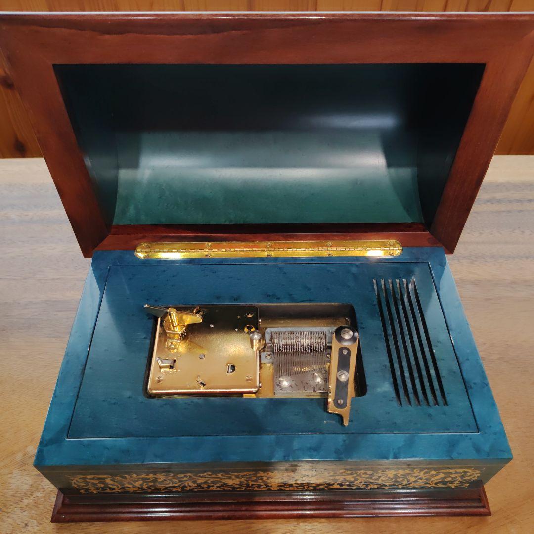 リュージュ青と金の装飾 木製オルゴール