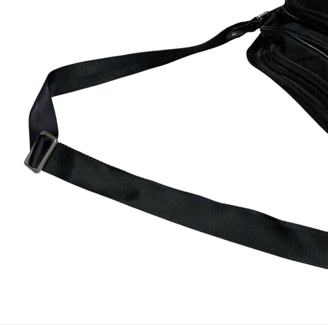 【良品】 ショルダーバッグ　メッセンジャーバッグ　ナイロンバッグ　DIESEL