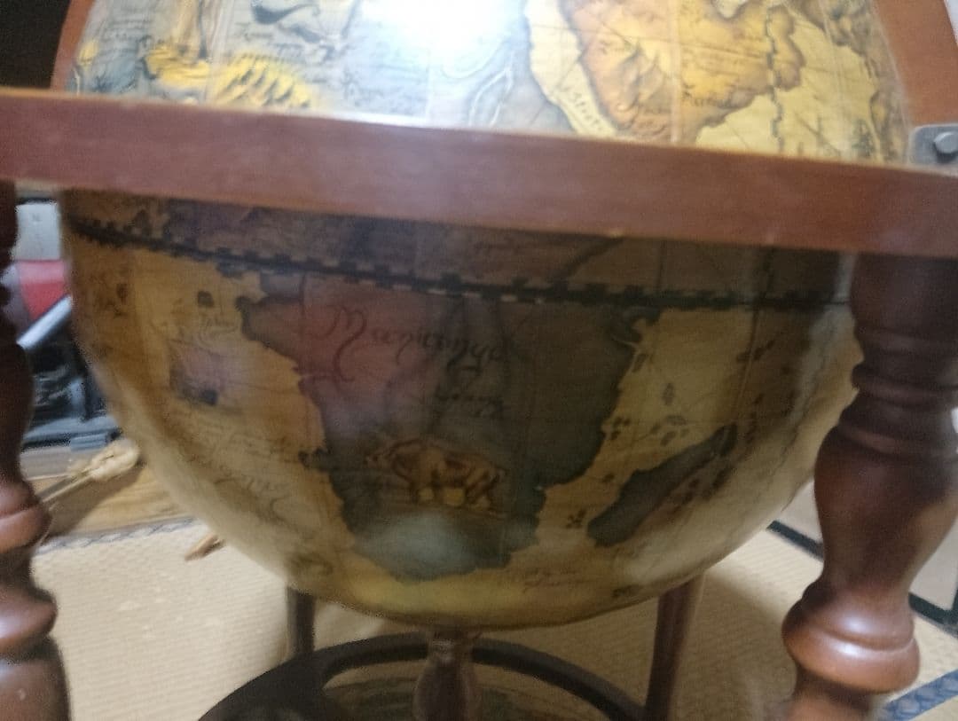 木製古地図風地球儀