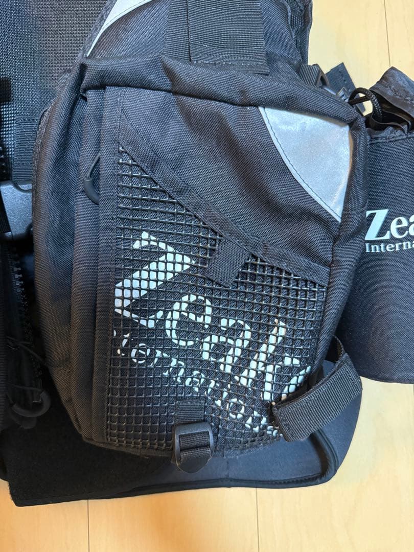 Zeake ジーク　ゲームベスト　美品