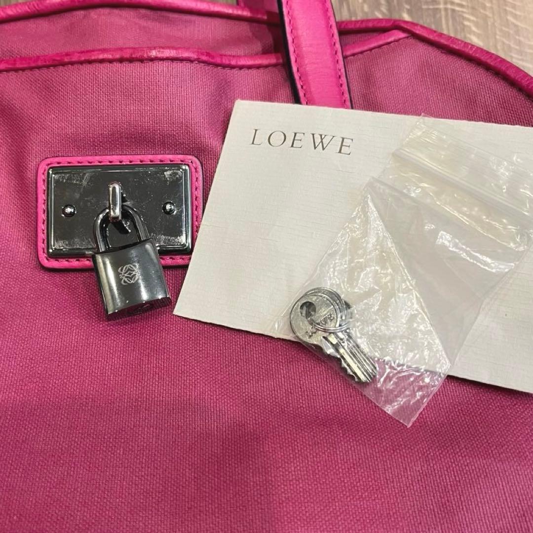 LOEWE ロエベ ハンドバッグ ピンク 鍵付き