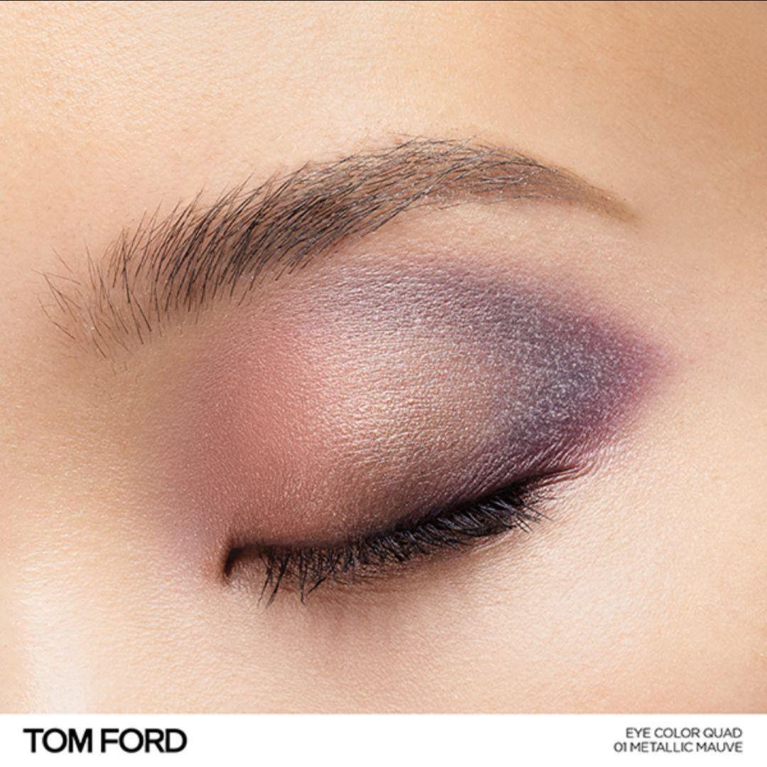 TOM FORD アイカラークォード ⭐復刻版【01RWメタリックモーブ】新品
