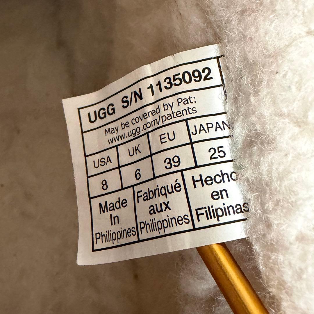 靴 UGG W CLASSIC ULTRA MINI PLATFORM 25cm