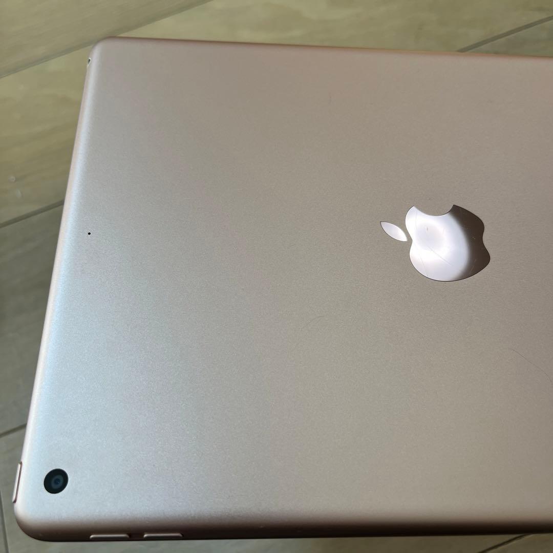 iPad8世代Wi-Fi モデル 32G ゴールド