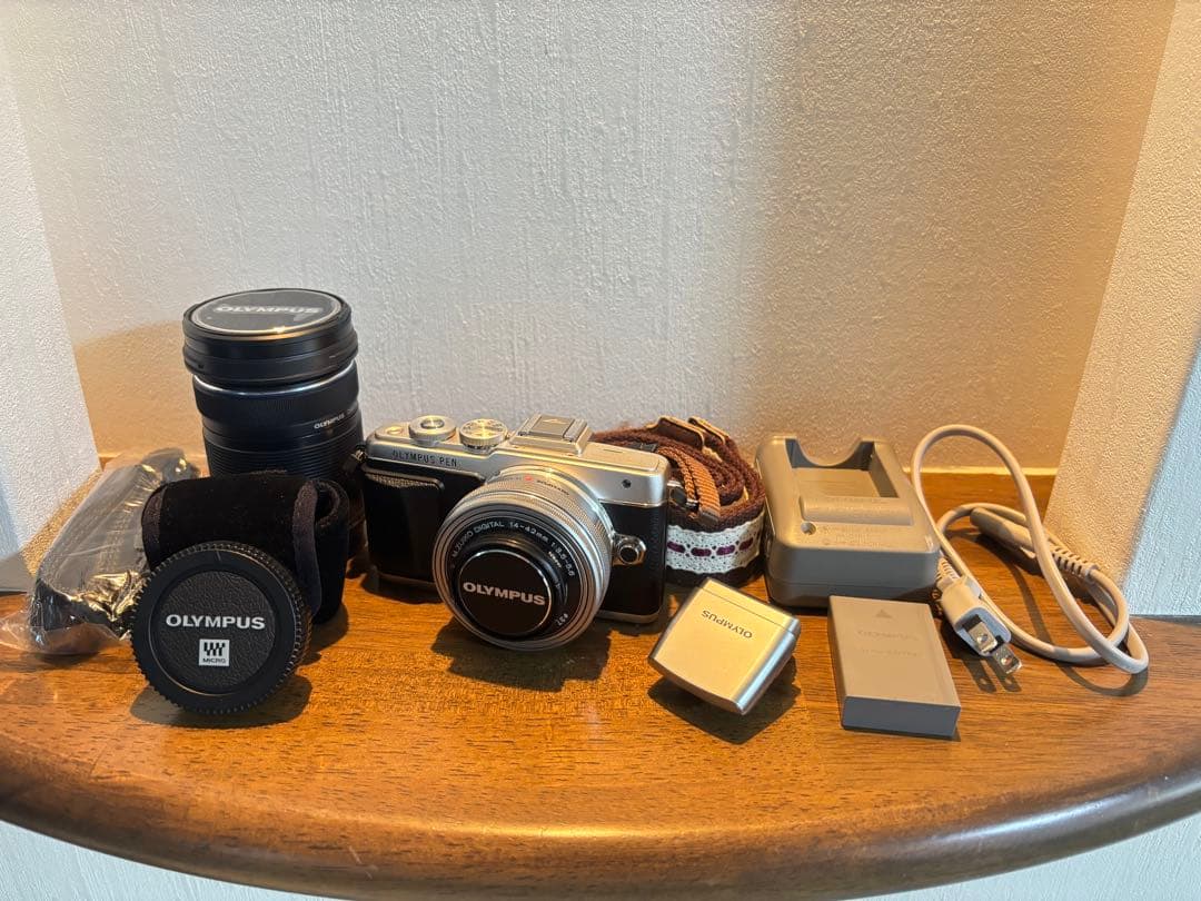 OLYMPUS PEN Lite E-PL7 ミラーレス一眼