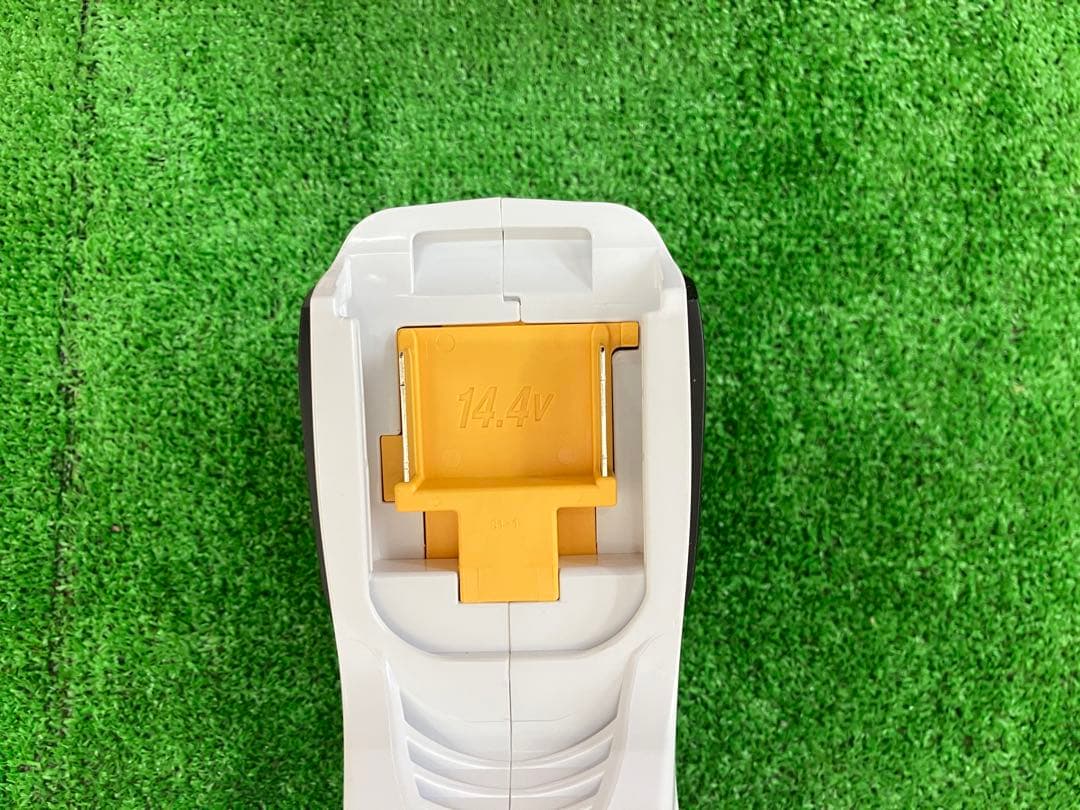 一*狼様 【SIW】makita CL140FDZW充電式クリーナー14.4V