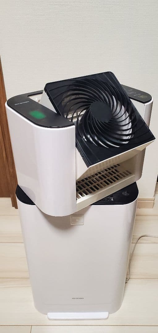 【花粉時の室内干しに最適】アイリスオーヤマ除湿機IJD-I50-W 2021年製