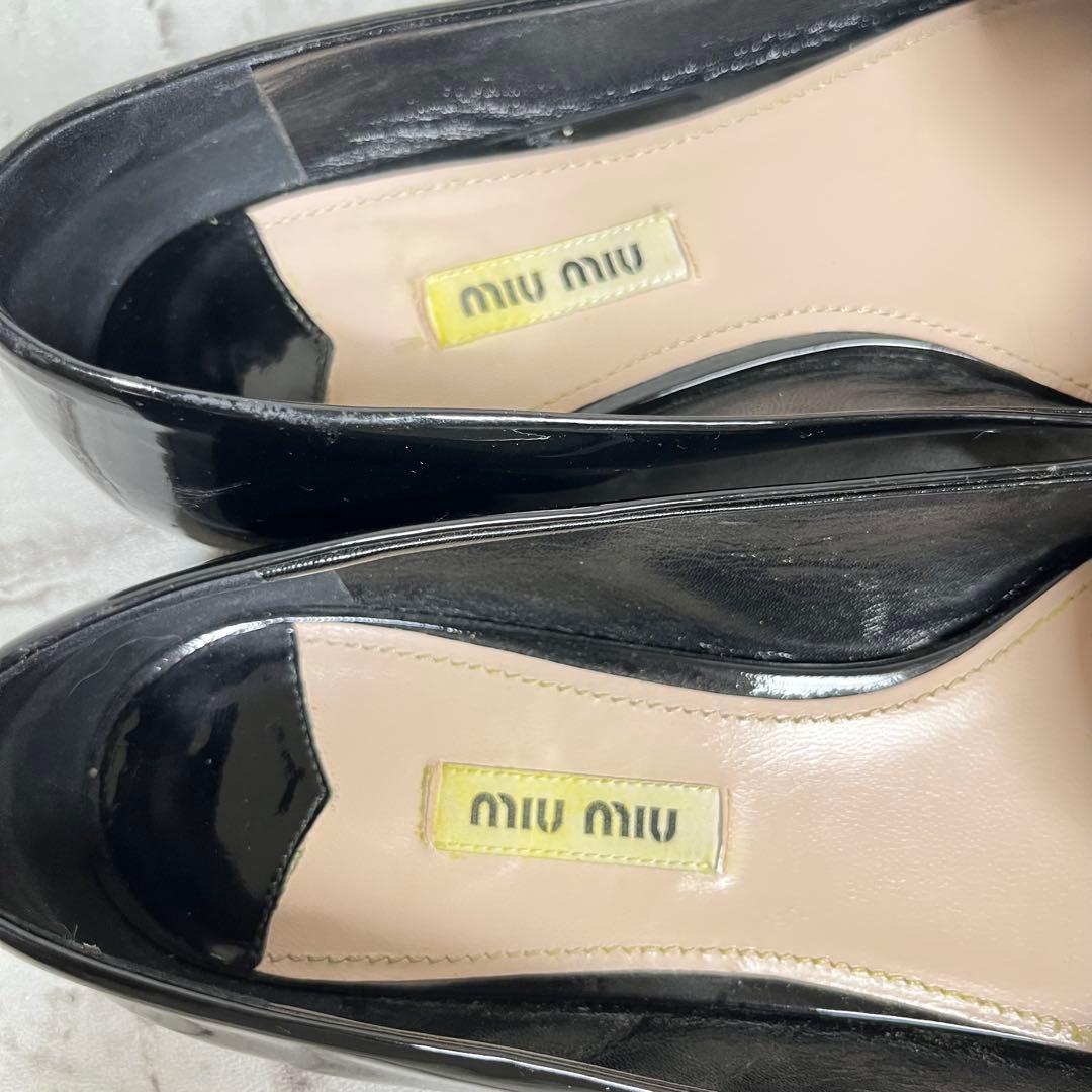 【美品】 miumiu エナメル パンプス ローファー ブラック