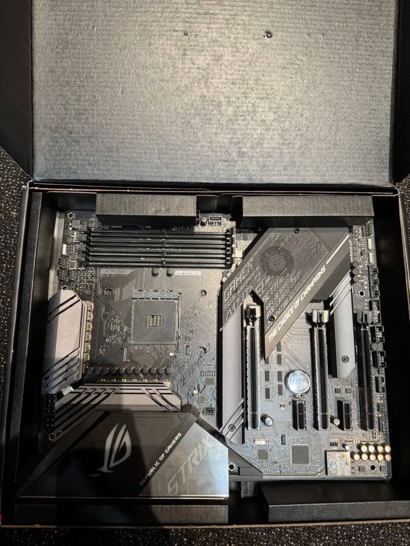 ROG STRIX X570-F GAMING マザーボード