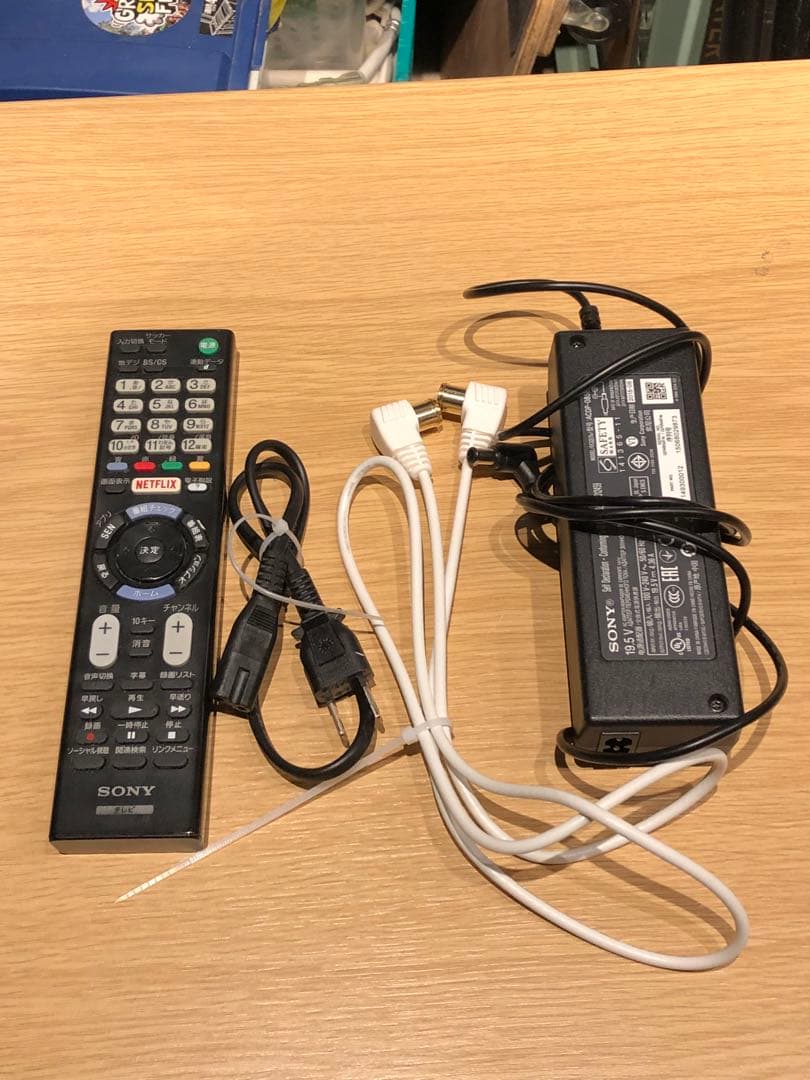 SONY 液晶テレビ 32インチ 2015年製　KJ-32W700Cリモコン付き