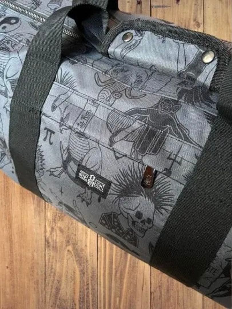【レア】REBEL8レベルエイトtattooダッフルバッグ 大きめボストンバッグ
