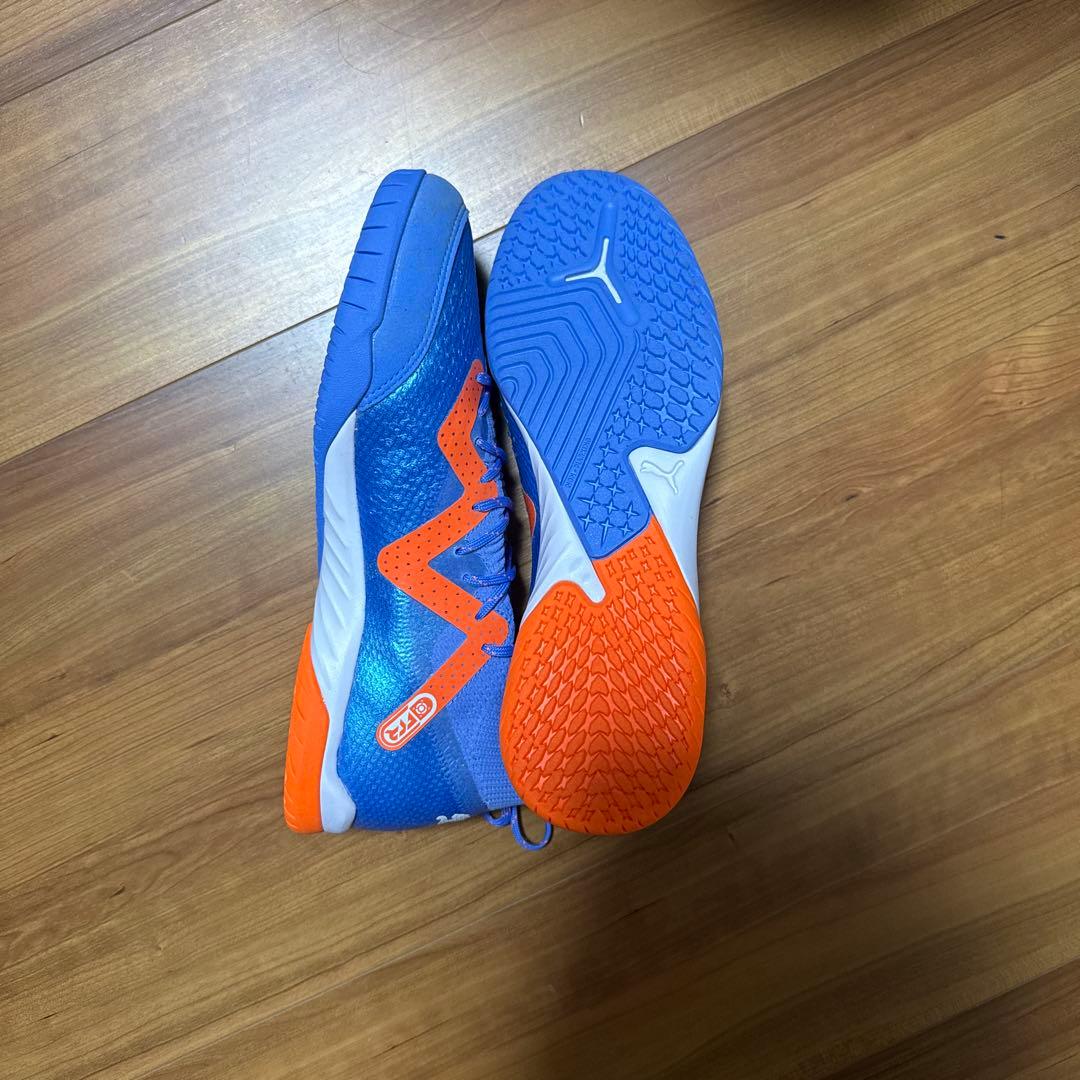 Puma サッカーシューズ 青/オレンジ