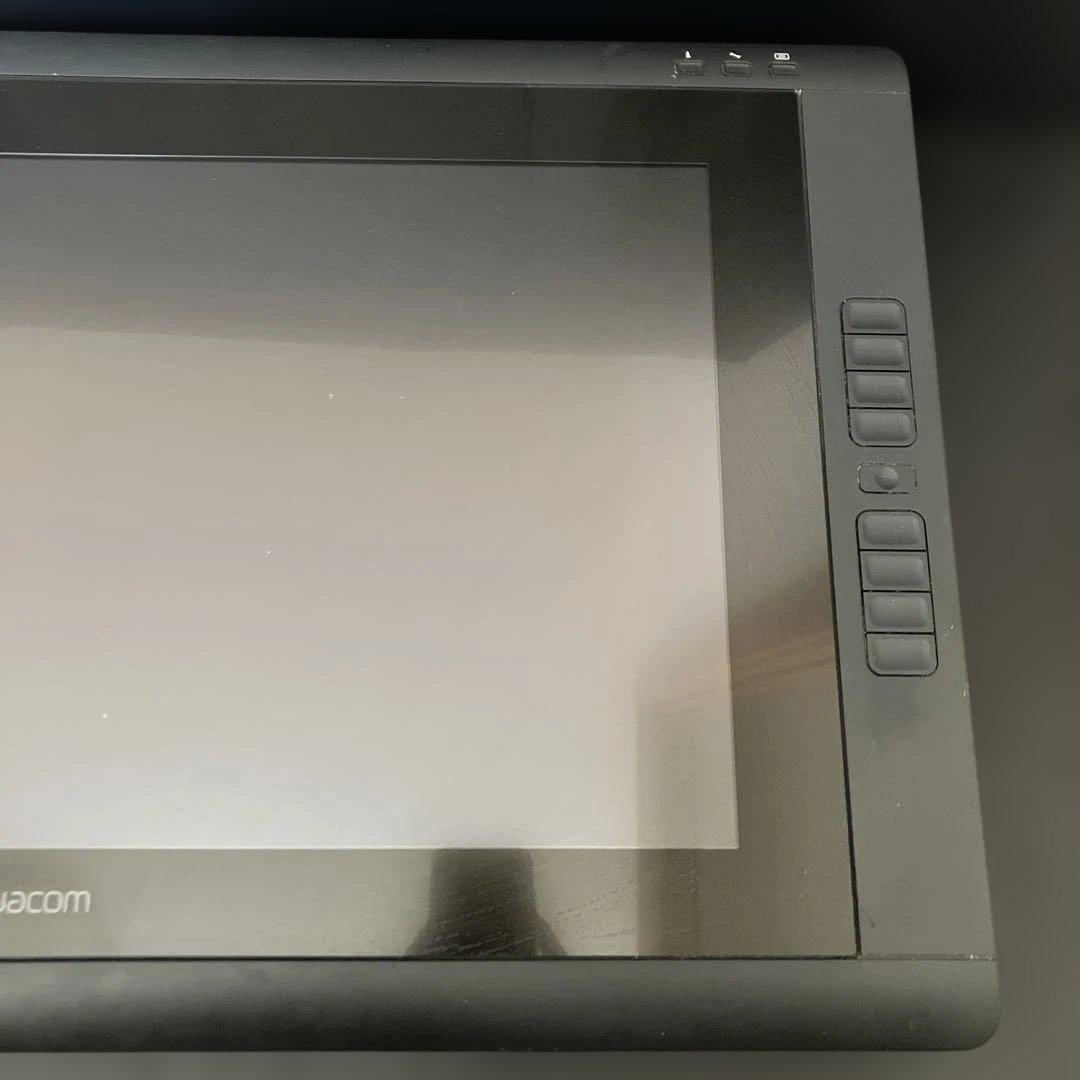液タブ・ペンタブ WACOM cintiq DTK-2200/K