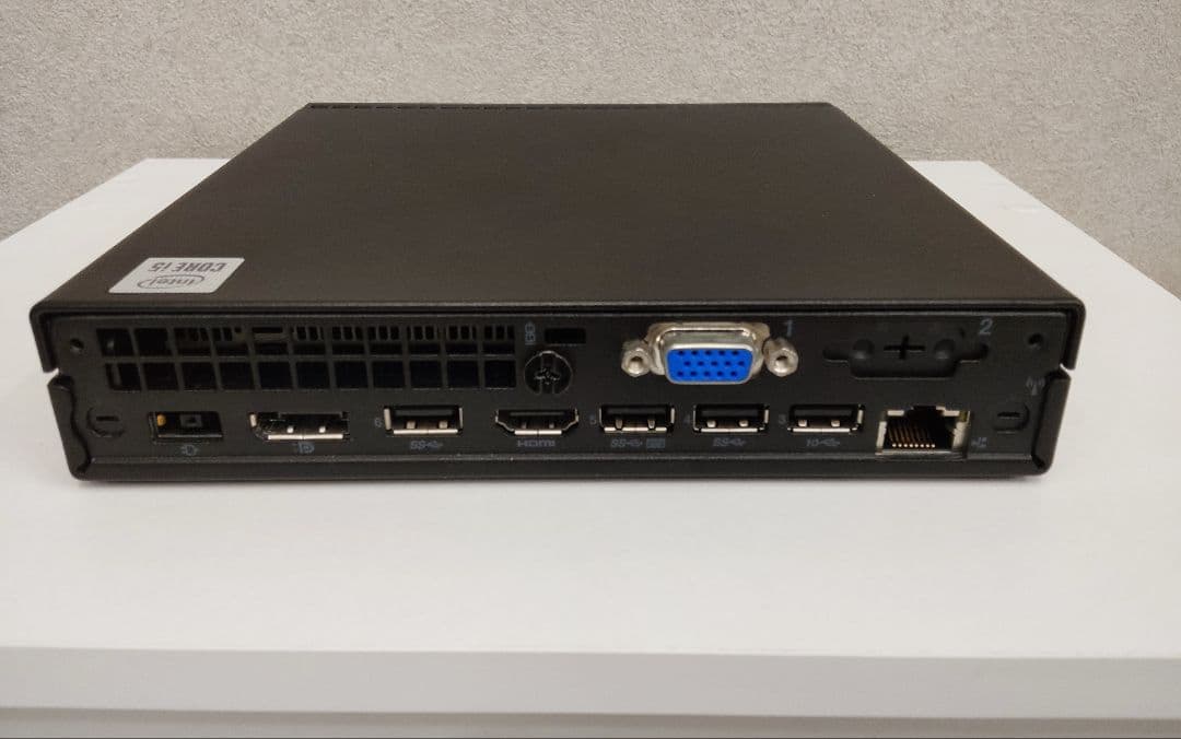 Lenovo ThinkCentre M70q Tiny Corei5 ミニPC