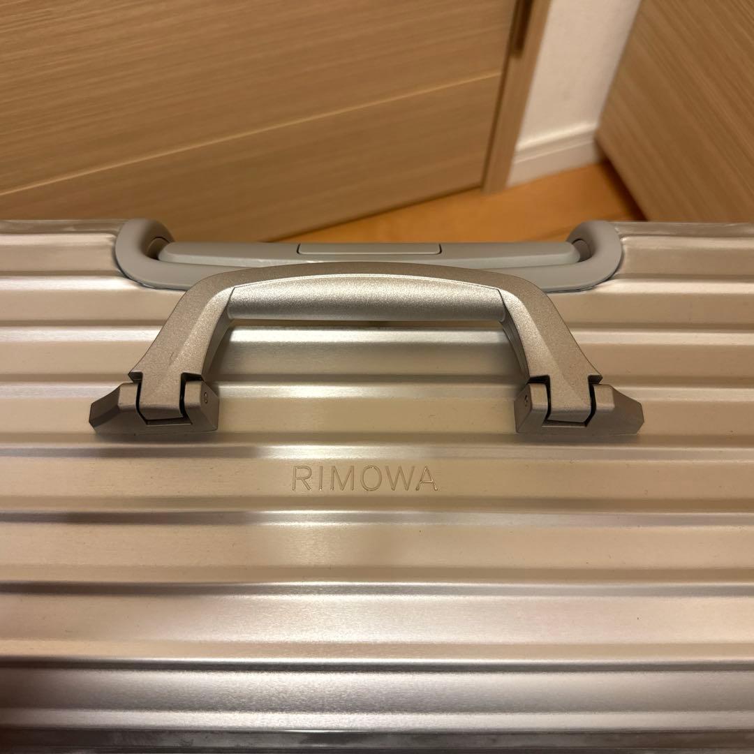 t*m様 RIMOWA パイロット