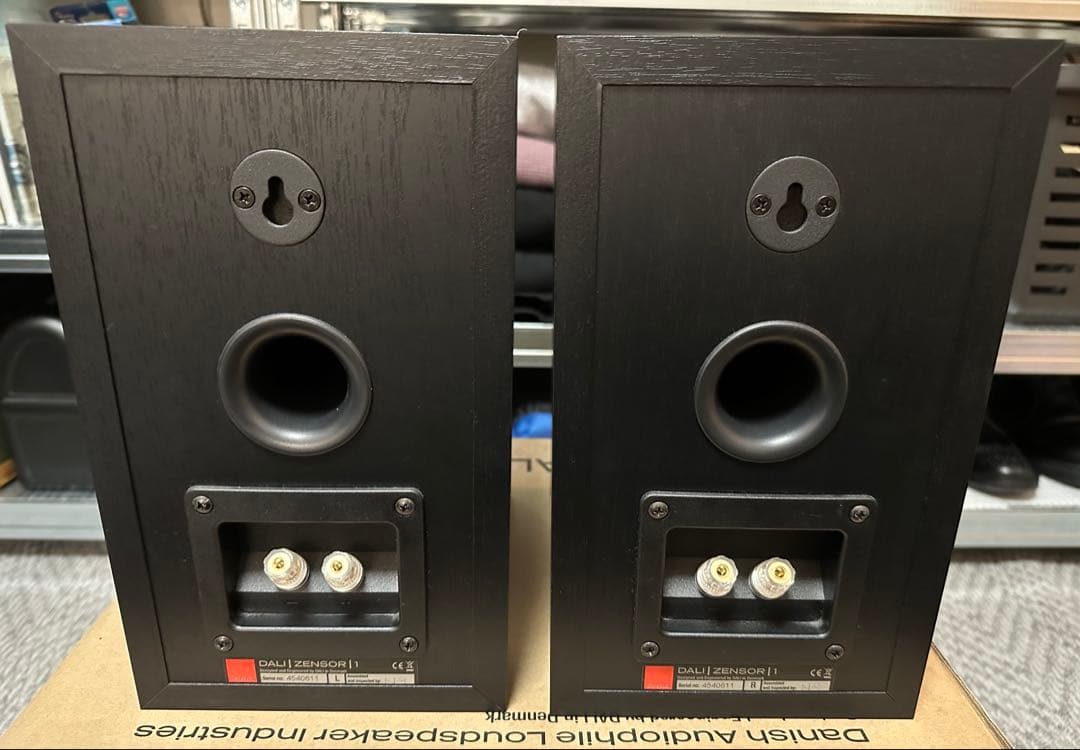 スピーカー・ウーファー DALI ZENSOR 1