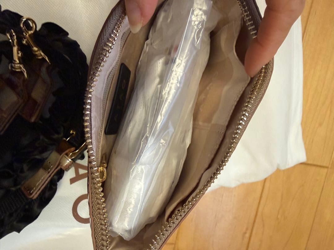 未使用に近い★アタオ　純喫茶アメリ　レトロ　ミニバッグ　アドリアエメラルド