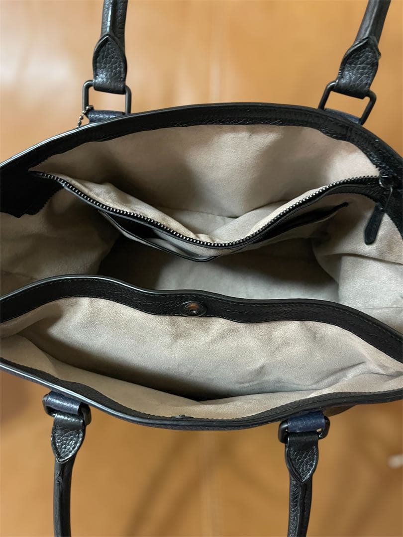 COACH ネイビー ・黒レザー トートバック　A4