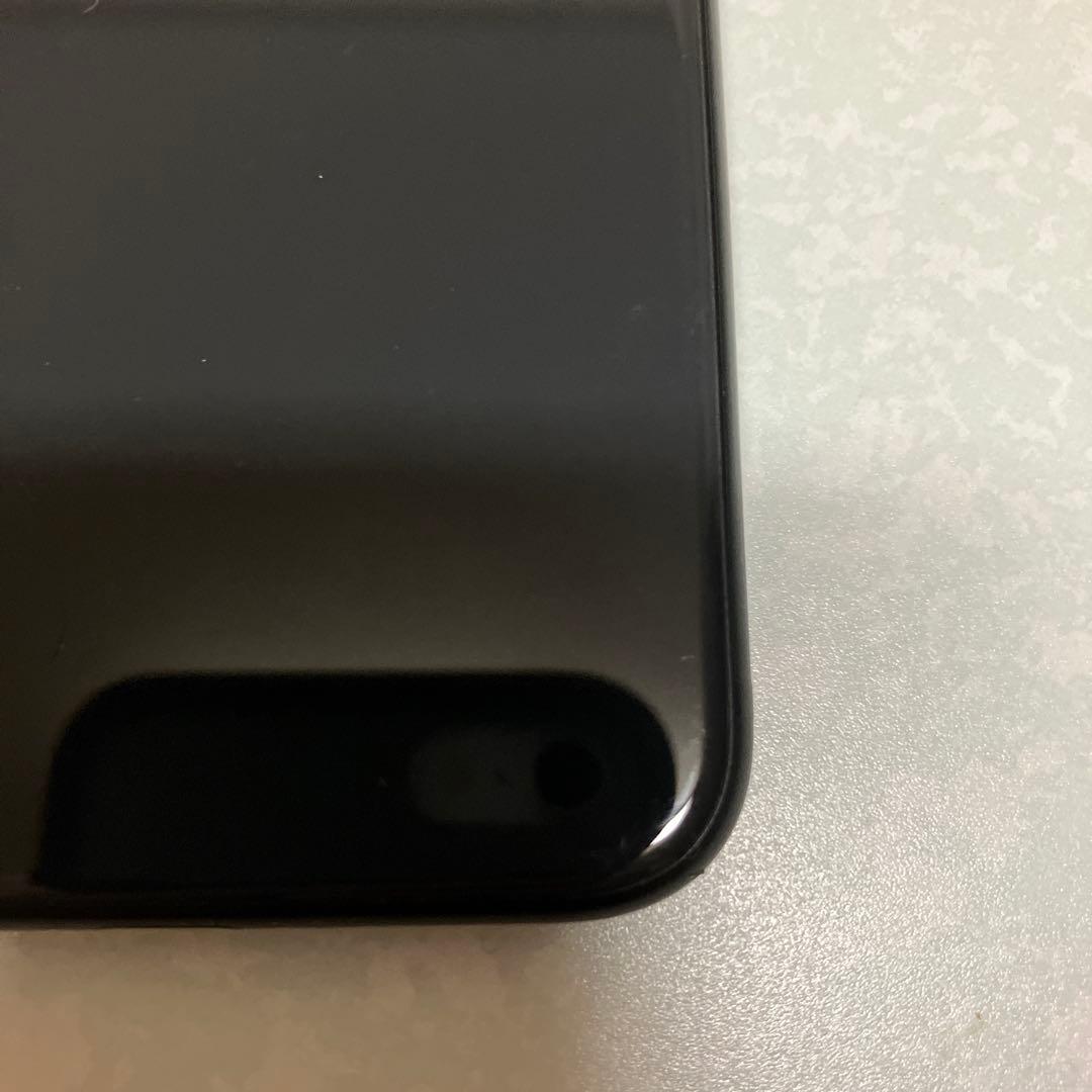 iPhone se 第二世代　64ＧＢブラック 画面ひびあり