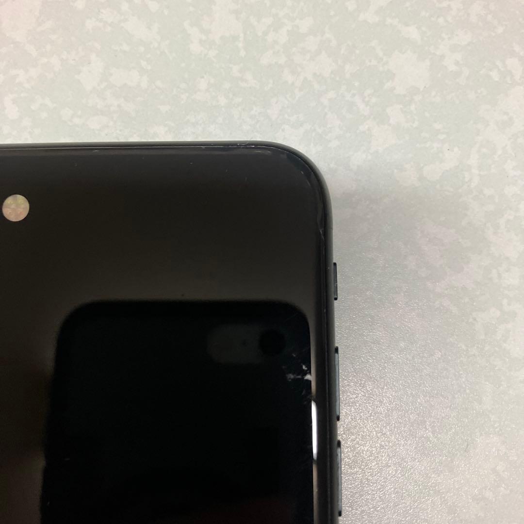 iPhone se 第二世代　64ＧＢブラック 画面ひびあり
