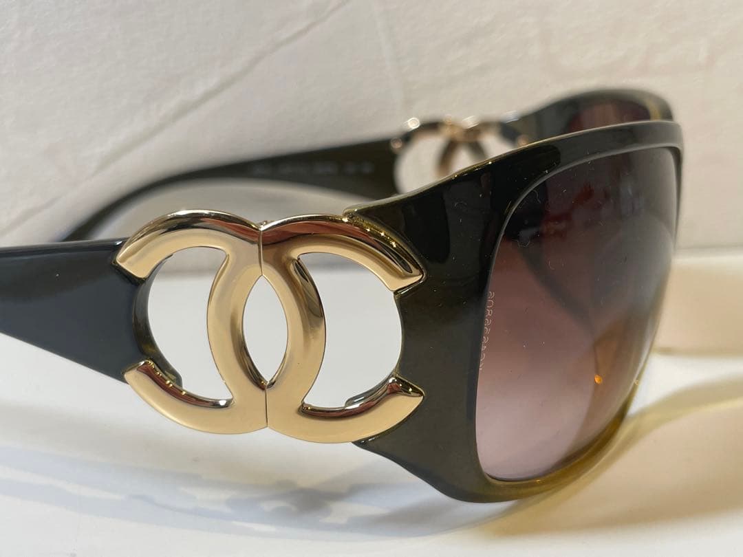 【極美品】CHANEL ココマーク　サングラス ブラウングラデーション