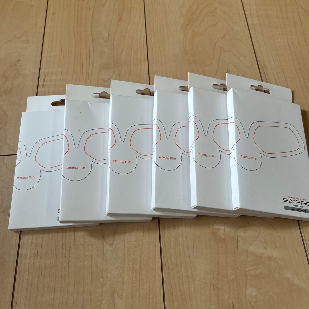 天心ショップさん専用SIXPAD B Fit 2枚入りを10箱とアブズベルト２箱
