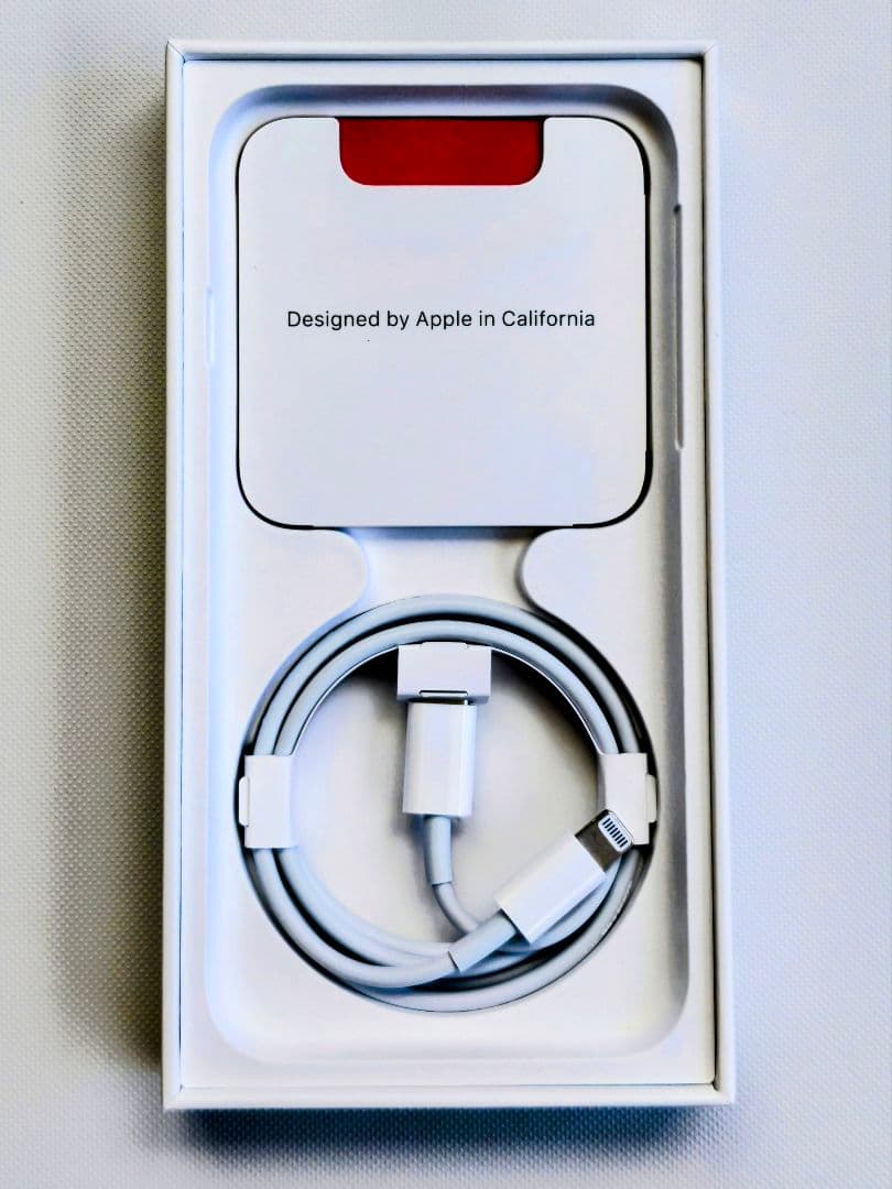 【美品】iPhone SE 3 PRODUCT RED 128GB