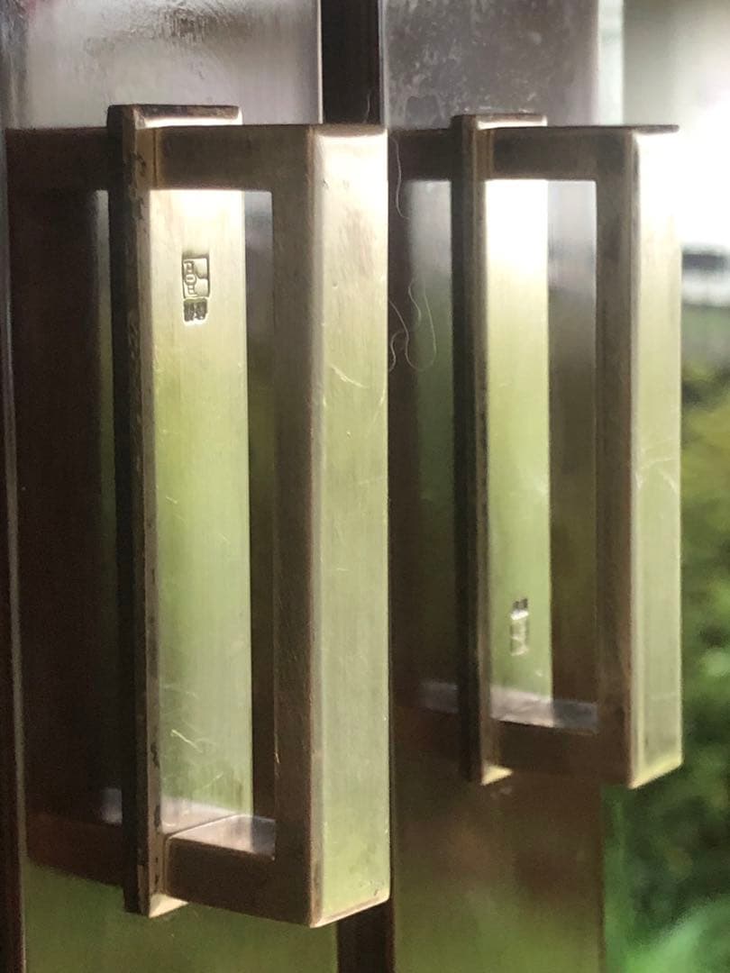 希少品 YAMAHA 昭和モダンキャビネット 蒔絵風意匠・ガラス戸 木製収納家具