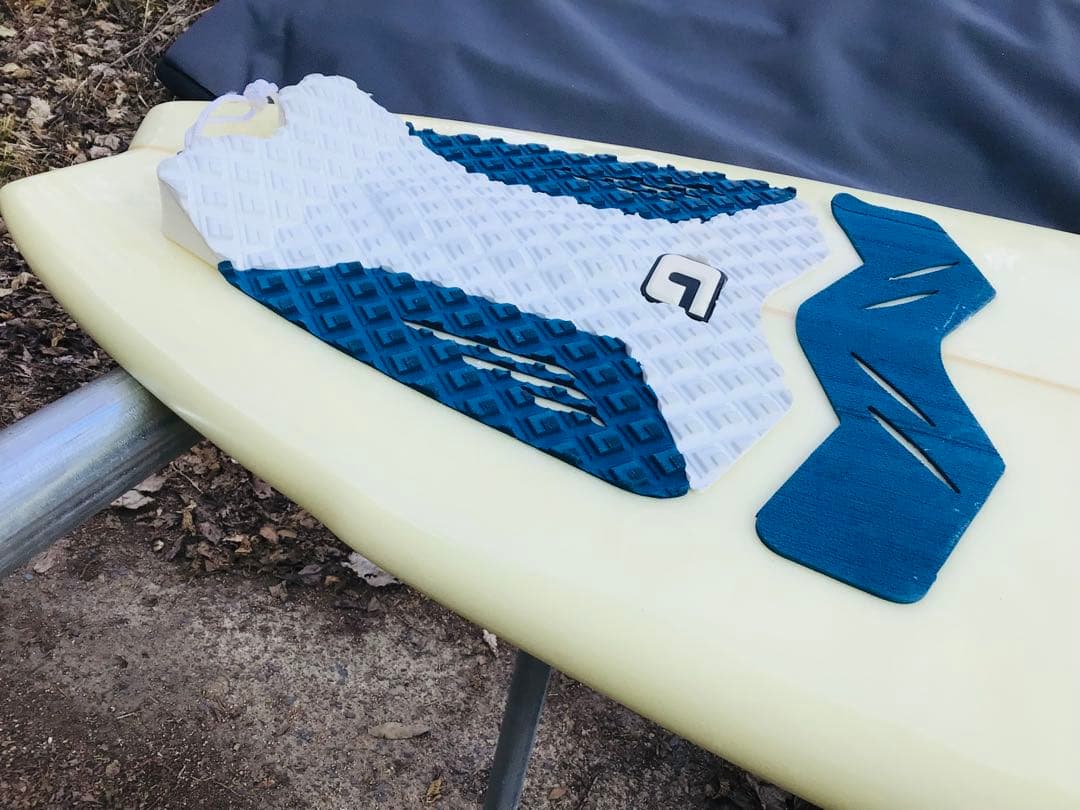 A1サーフボード製  Tsaiカスタムシェイプ 6ft ケース付 美品