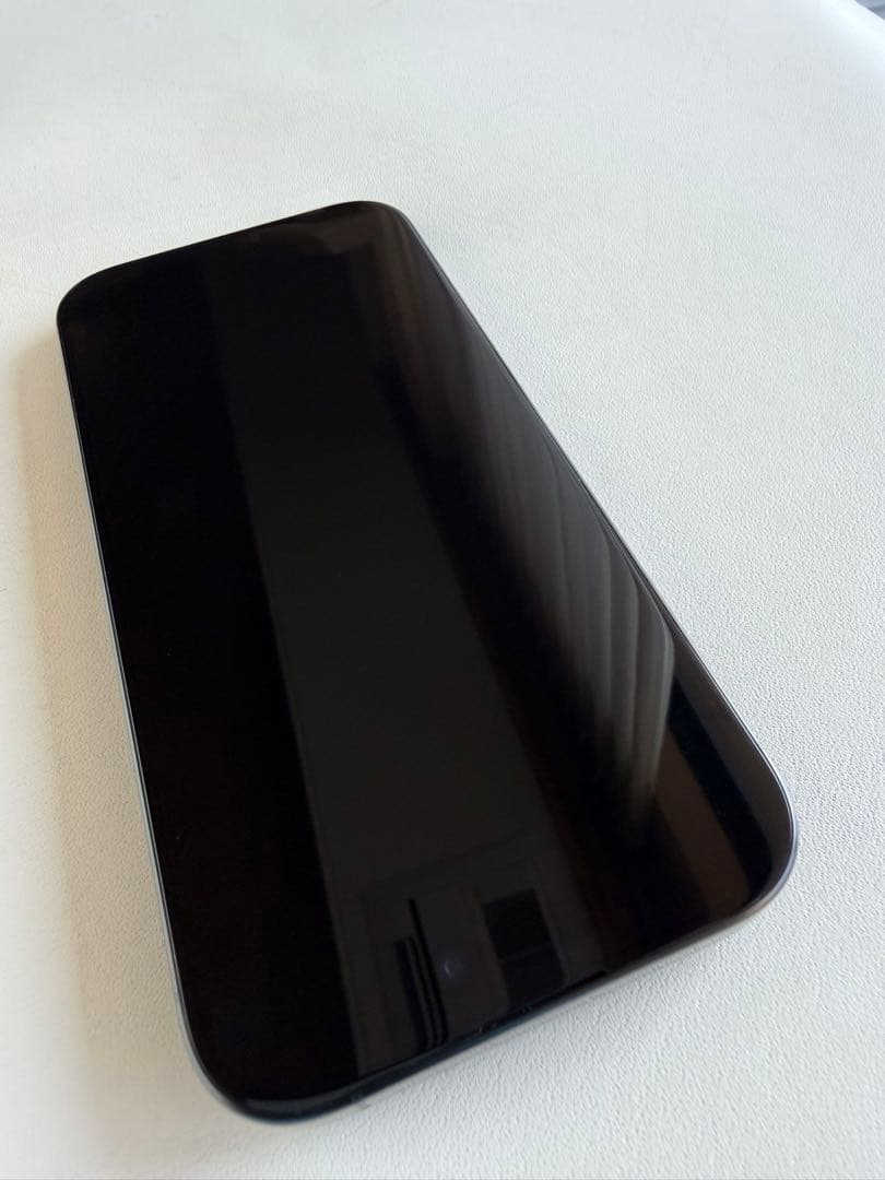 【超美品】iPhone 16 pro ブラックチタニウム 256GB