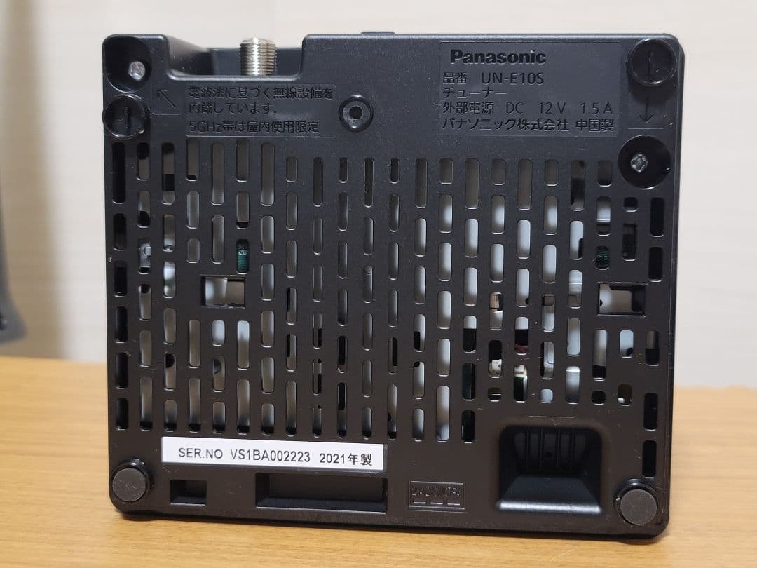 美品Panasonic ポータブルテレビ 19V型 ビエラ UN-19CF10D